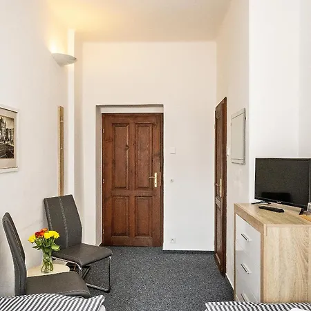 Landauer Gæstehus 3*